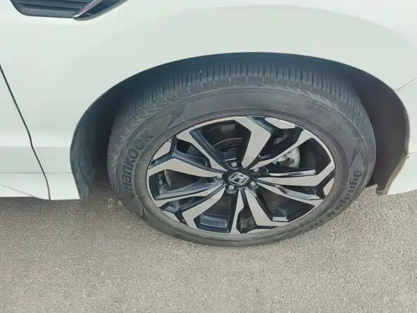 Honda UR-V 2019