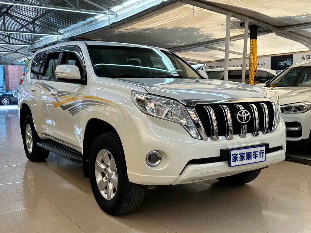 Toyota Prado 2017 — фото 3