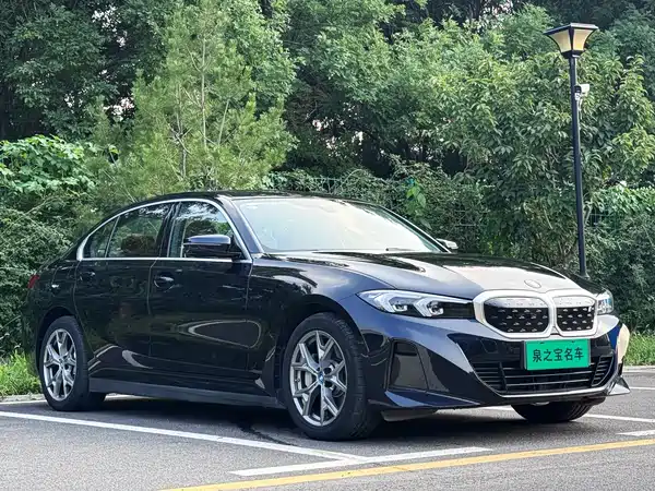 BMW i3 2024