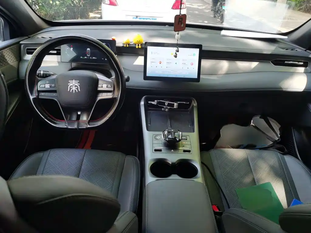 BYD Qin PLUS 2025 — фото 13