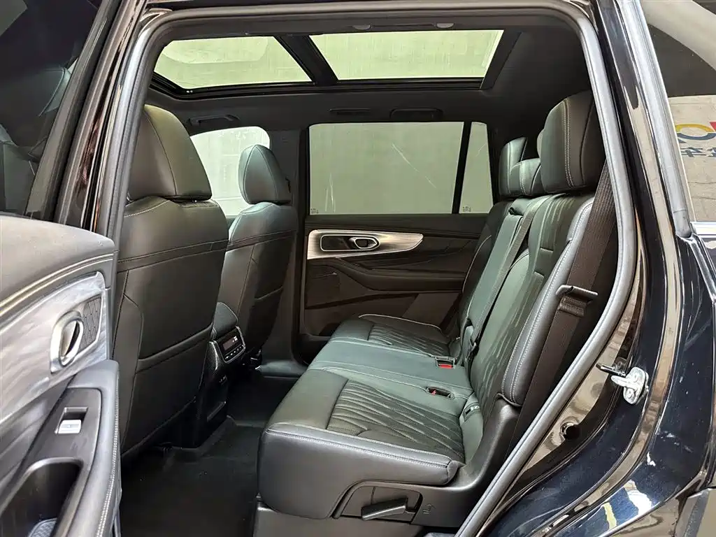 GAC Motor Trumpchi GS8 2024 — фото 10