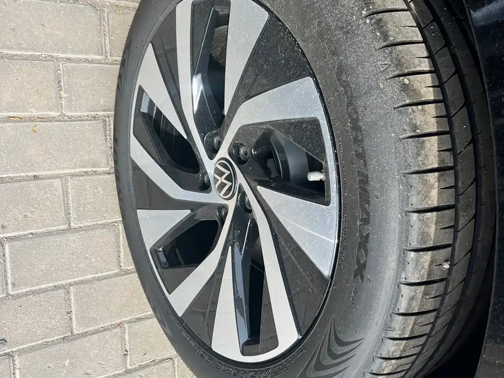 Volkswagen Passat — фото 9