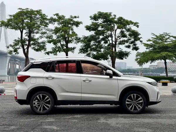 GAC Trumpchi GS4 New Energy 2019