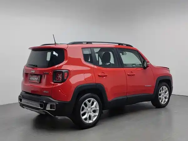 Jeep Freeman 2017