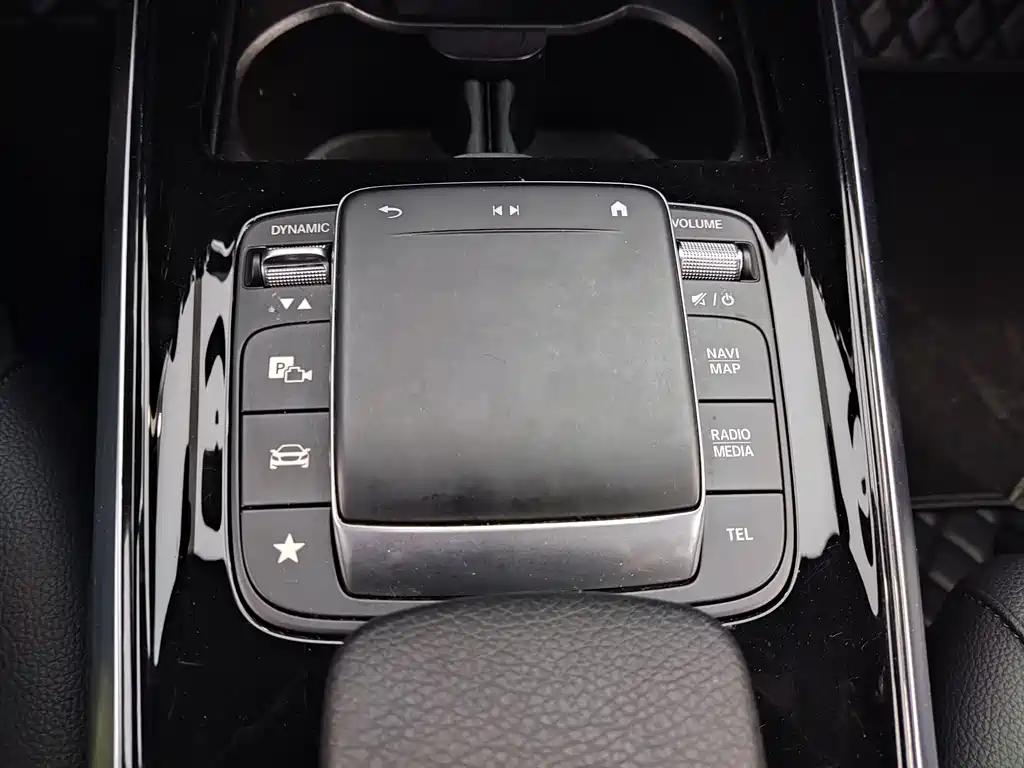 Mercedes-Benz GLB 2020 — фото 17