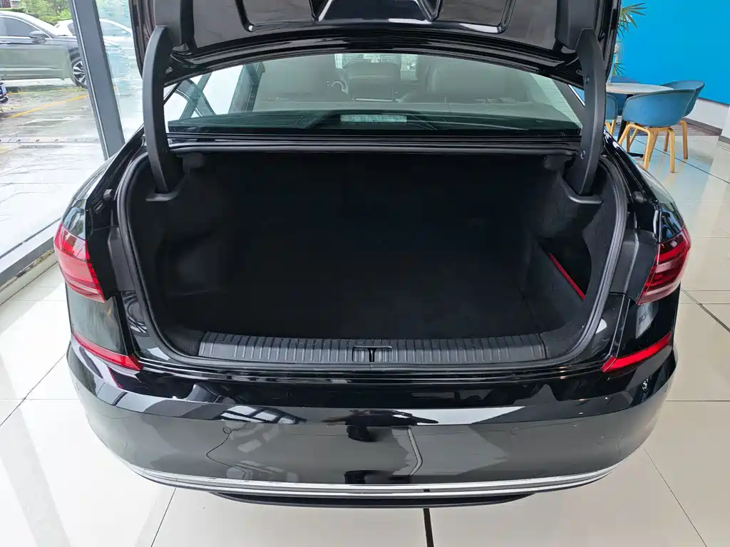 Volkswagen Passat 2024