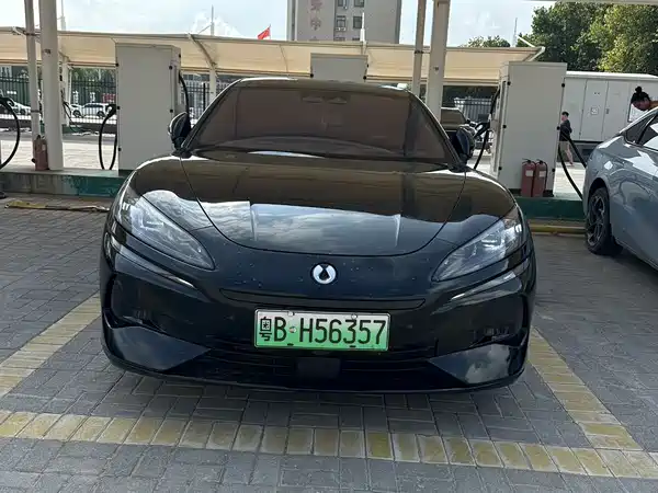 Denza Z9GT 2024