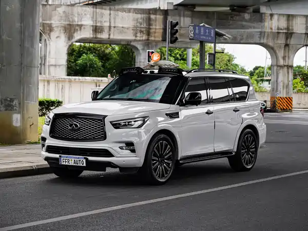 Infiniti QX80 2016