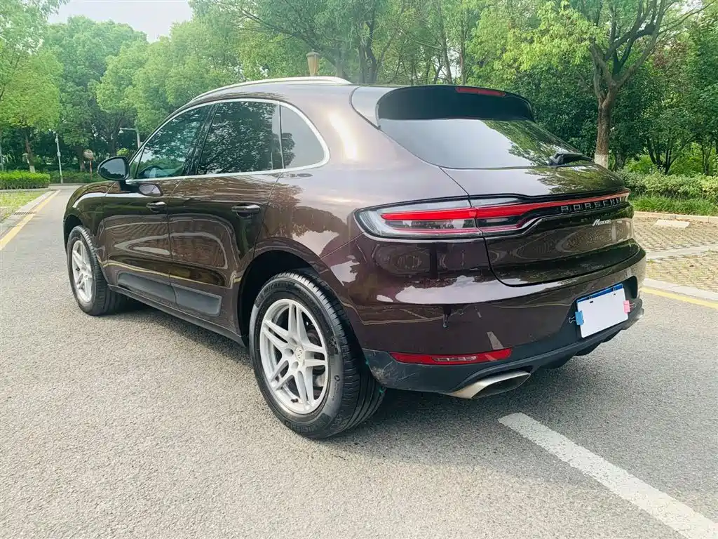 Porsche Macan 2019 — фото 9