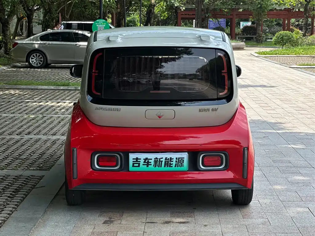 Baojun KiWi EV 2021 — фото 7