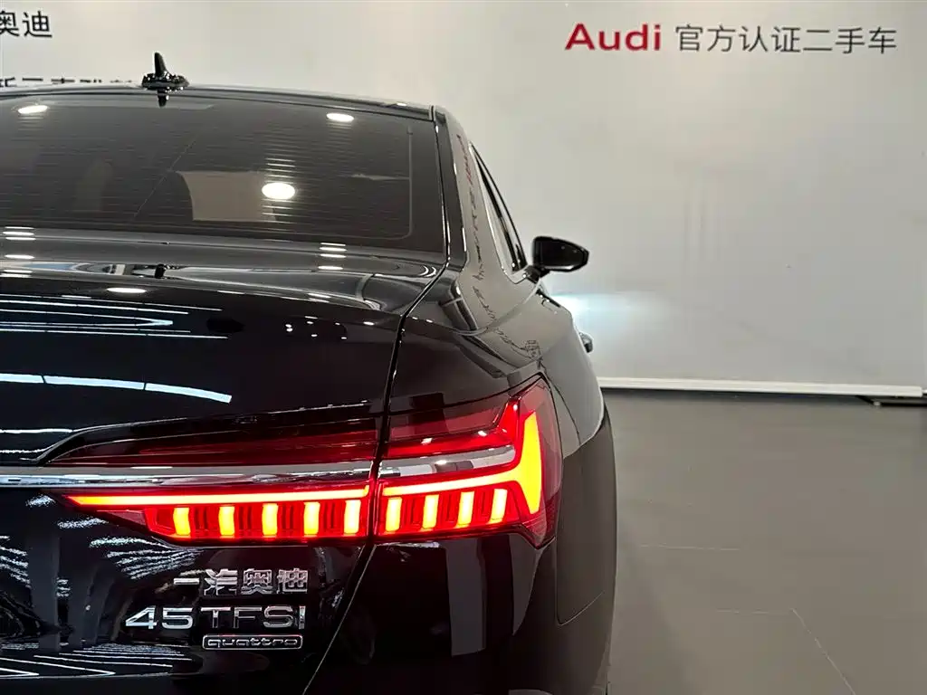 Audi A6L 2019 — фото 16