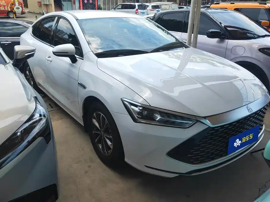 BYD Qin PLUS 2023 — фото 2