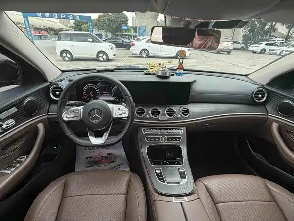 Mercedes-Benz E-Class 2020