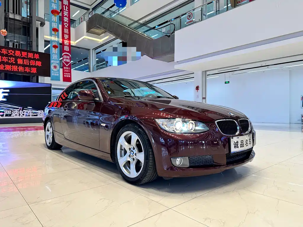 BMW 3 Series 2010
