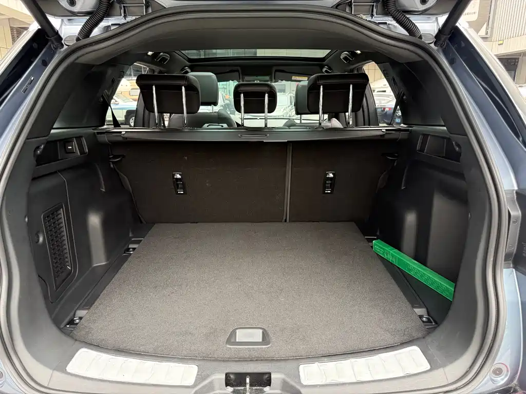 Land Rover Discovery Sport 2021 — фото 29