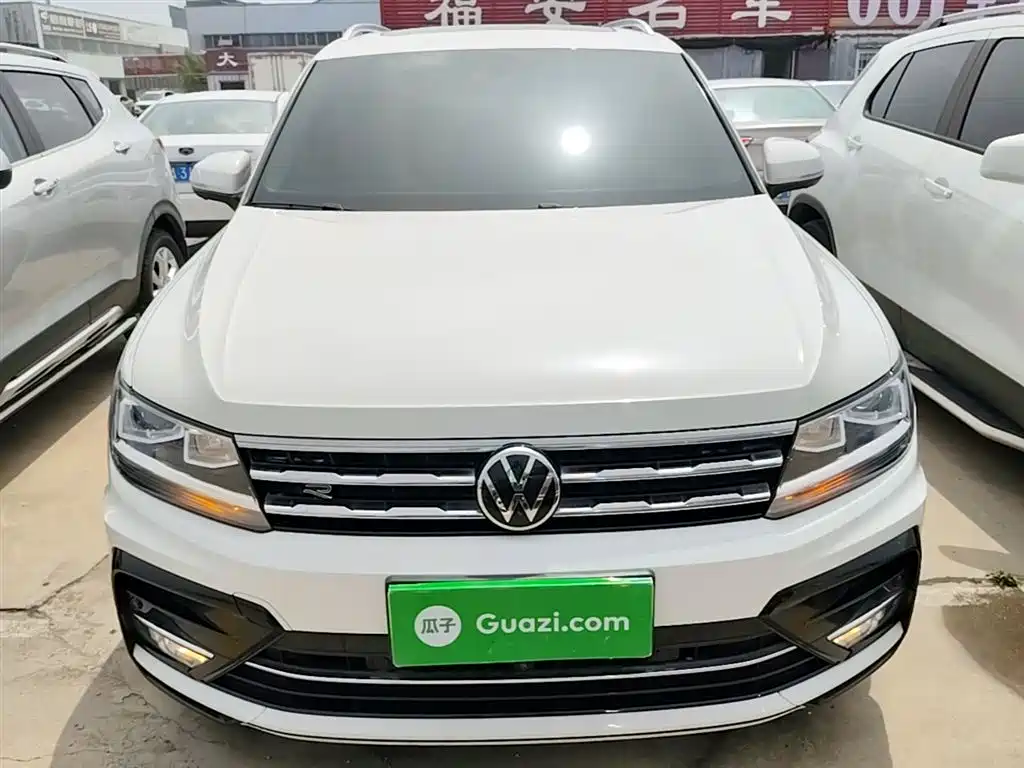 Volkswagen Tiguan L 2021 — фото 3