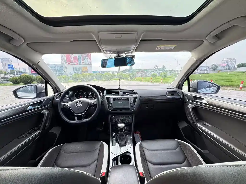 Volkswagen Tiguan L 2020