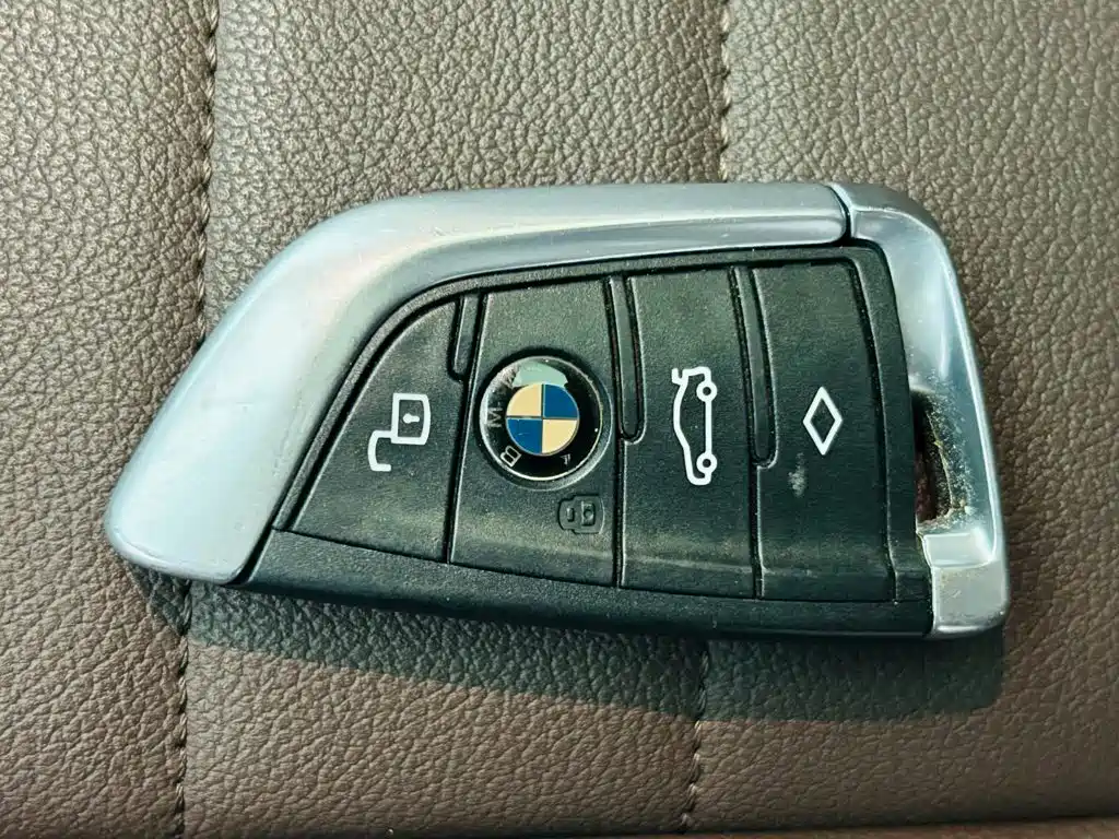 BMW 3 Series 2020 — фото 13