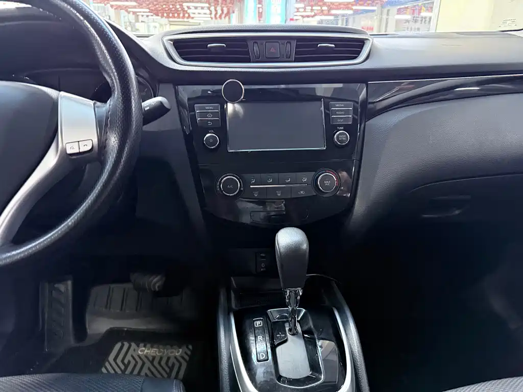 Nissan Qashqai 2018 — фото 13