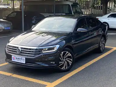 Volkswagen Sagitar 2022