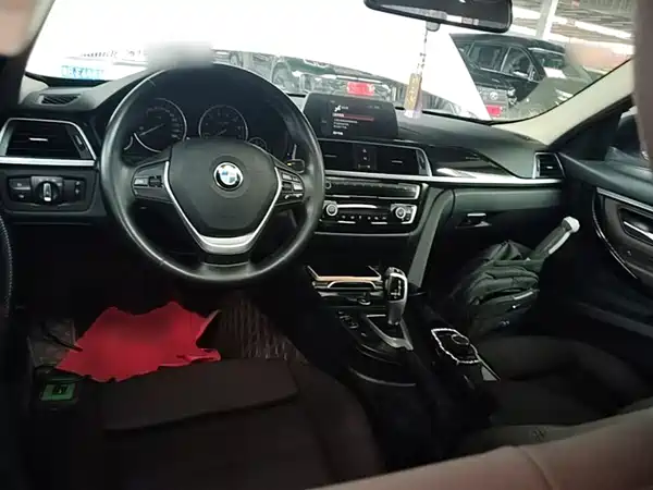 BMW 3 Series 2018