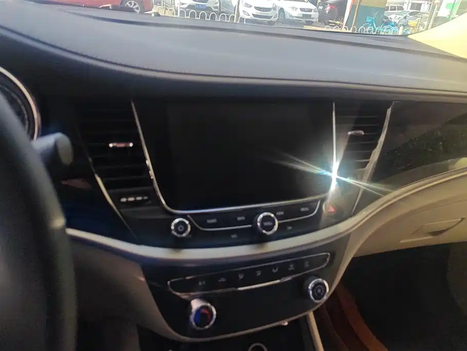Buick Verano 2016 — фото 13