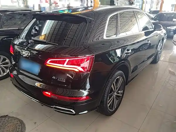 Audi Q5L 2019