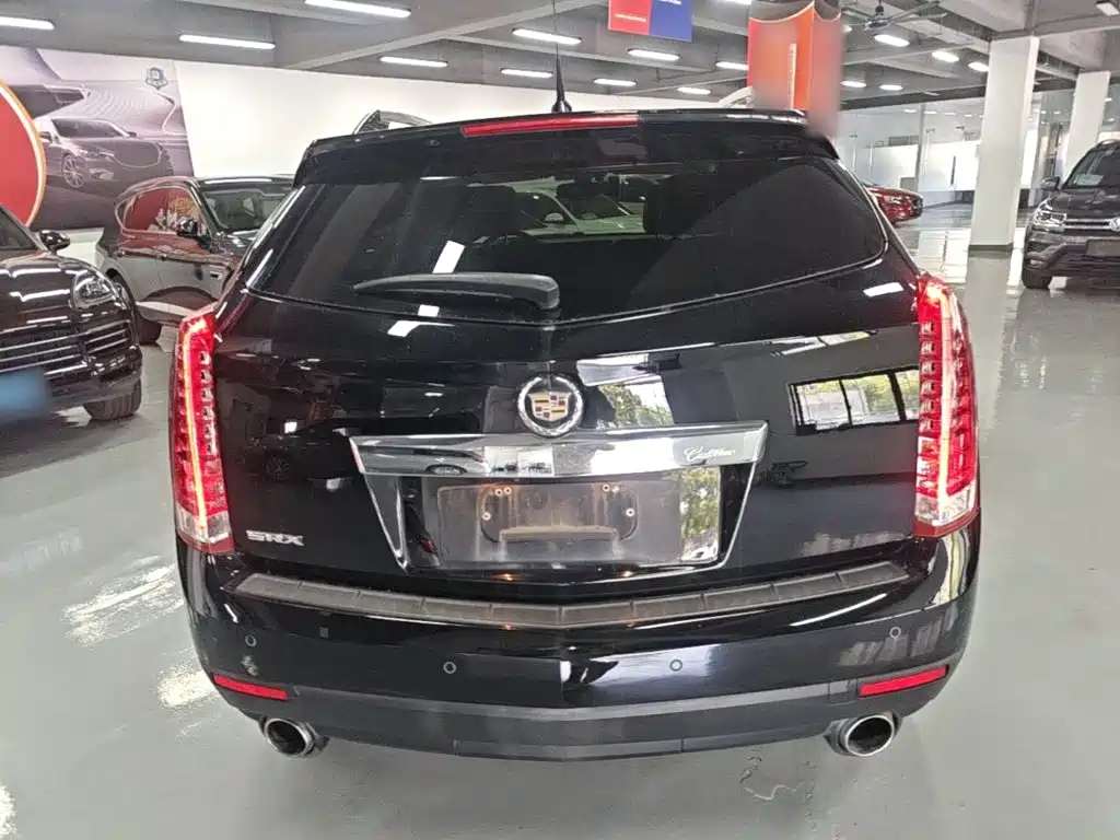 Cadillac SRX 2016 — фото 6