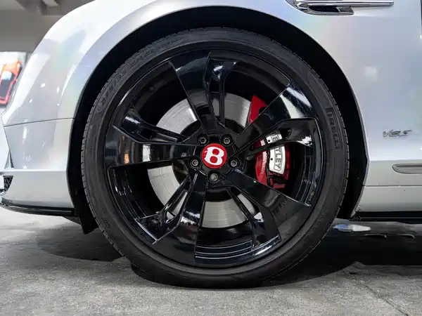 Bentley Continental 2016