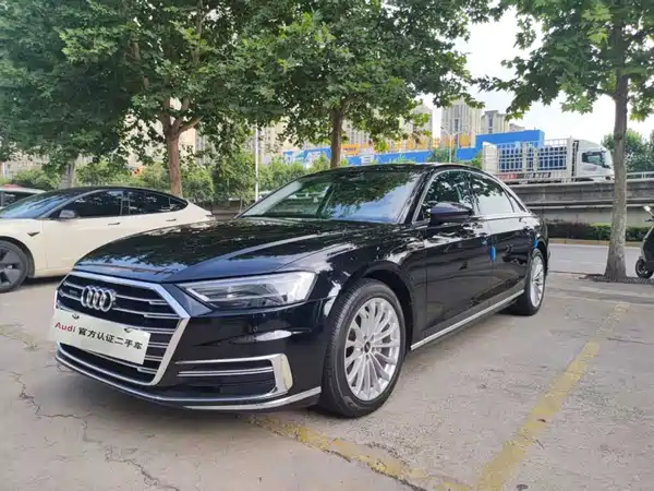 Audi A8 2021