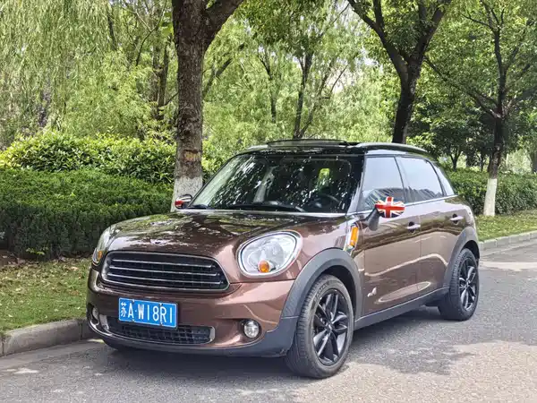 MINI Countryman 2014