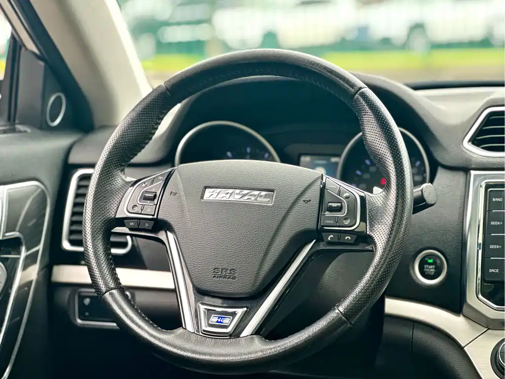 Haval H6 Coupe 2015 — фото 43