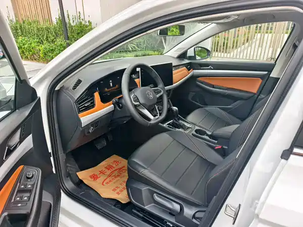 Volkswagen Bora 2025