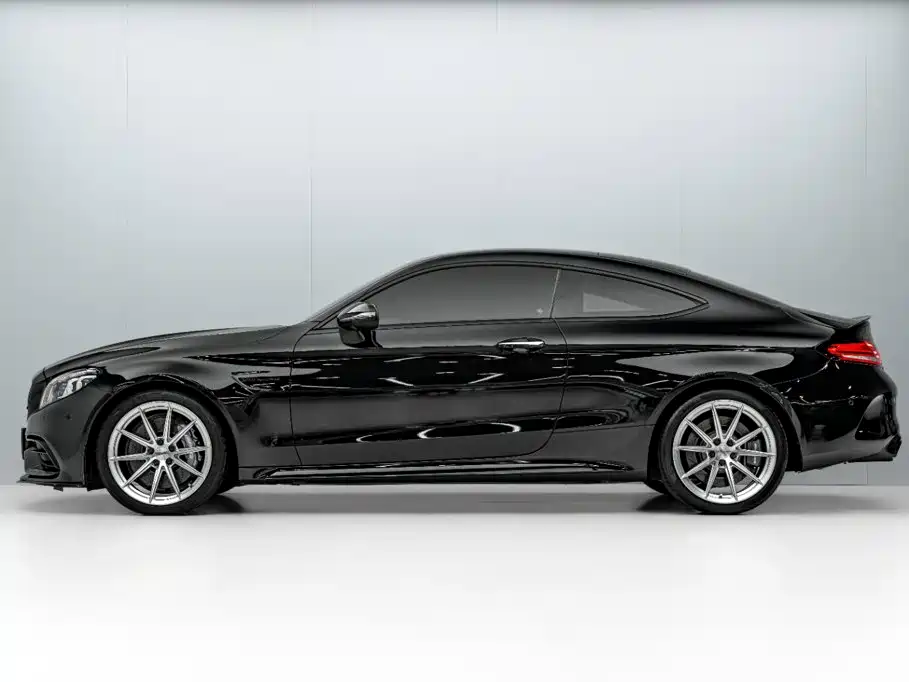 Mercedes-Benz C-Class AMG 2020 — фото 4
