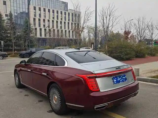 Hongqi H9 2021 — фото 16