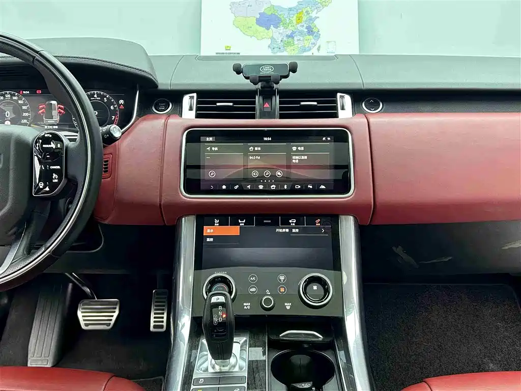 Land Rover Sport 2023 — фото 10