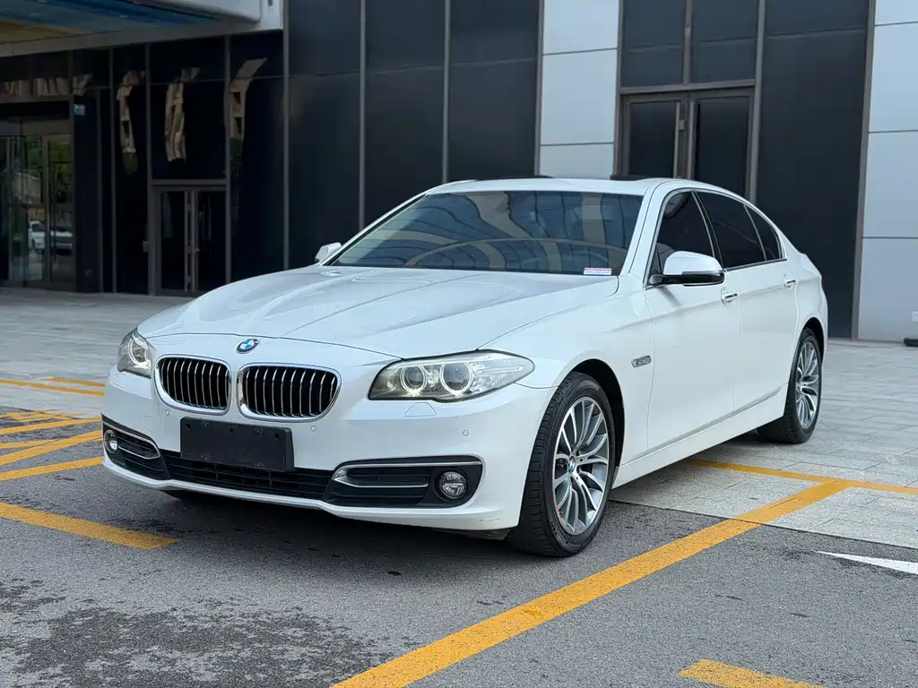 BMW 5 Series 2016