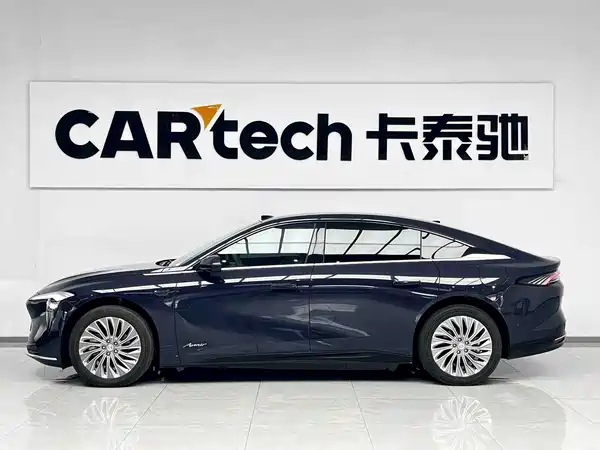 Buick Zhijing L7 2025