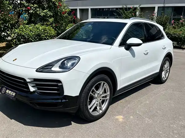 Porsche Cayenne 2019