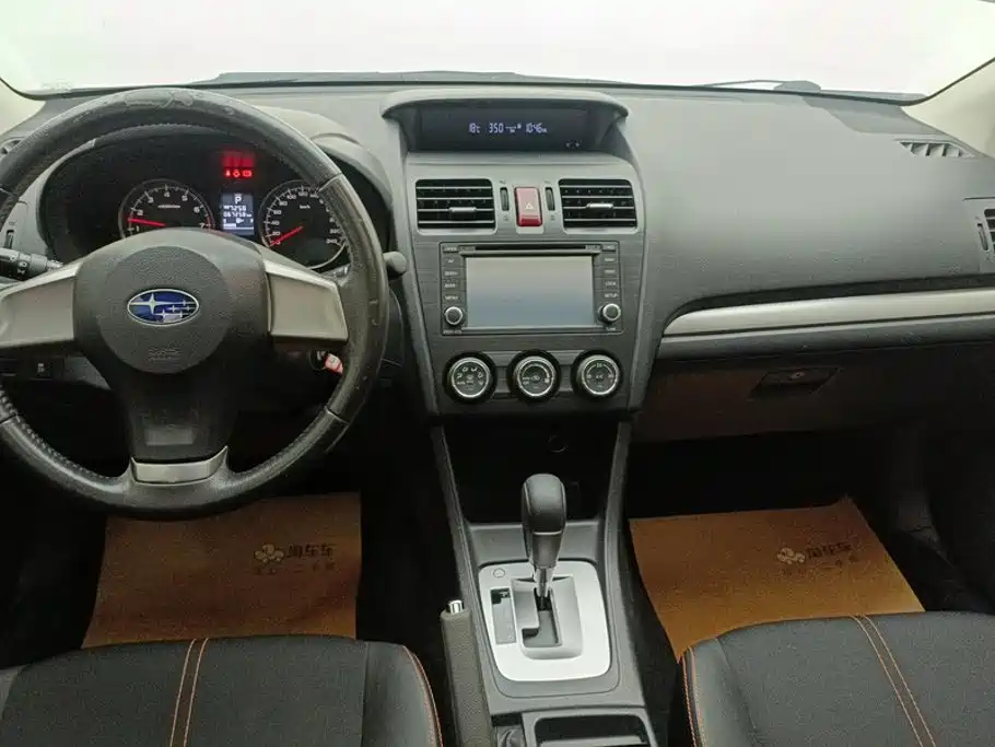 Subaru XV 2014 — фото 12