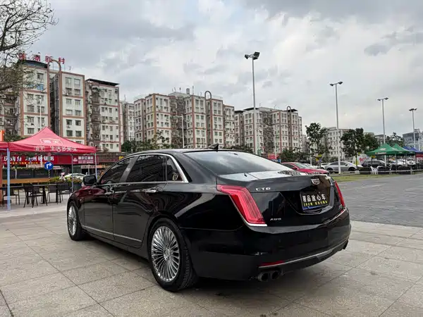 Cadillac CT6 2016