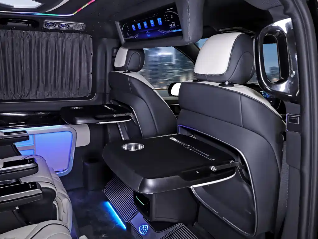 Mercedes-Benz Vito 2022 — фото 11