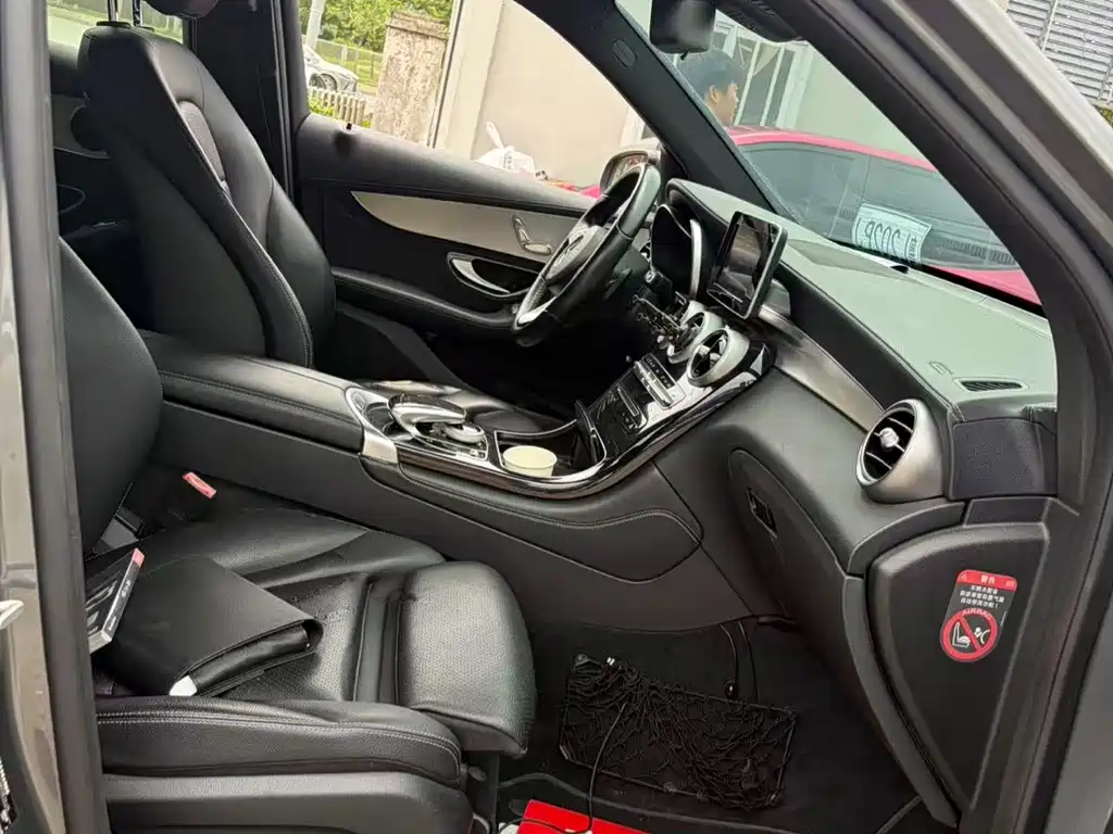 Mercedes-Benz GLC 2016