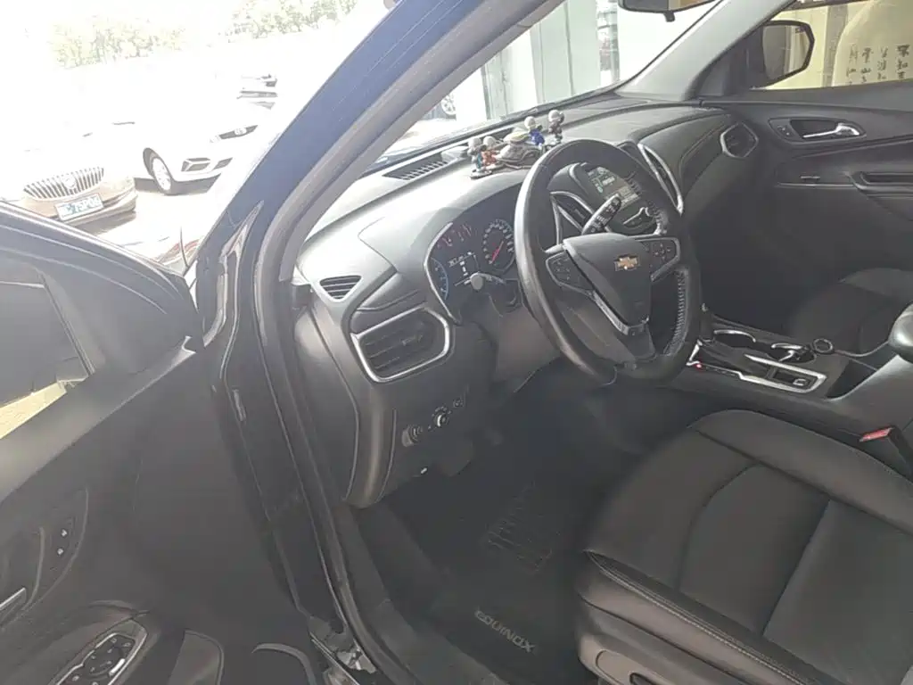 Chevrolet Equinox 2020 — фото 16
