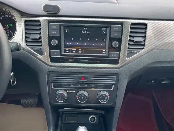 Volkswagen Golf Jialu 2019