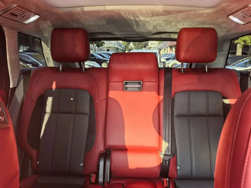 Land Rover Range Rover Sport 2023 — фото 16