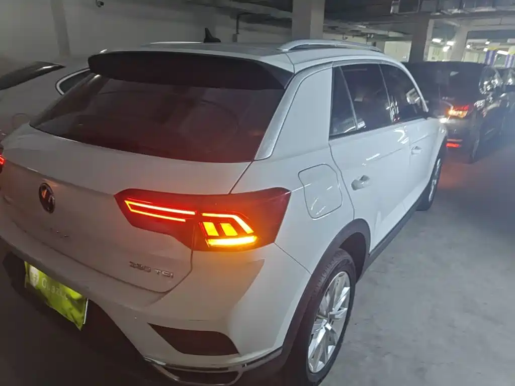 Volkswagen T-Roc 2021