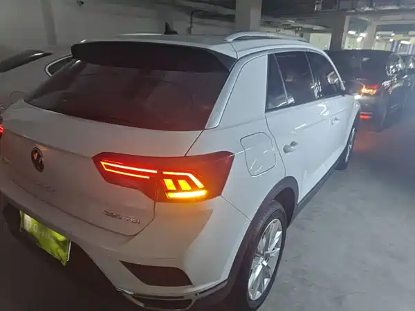 Volkswagen T-Roc 2021