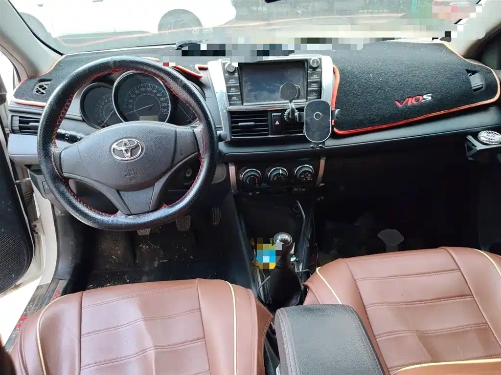 Toyota Vios 2016 — фото 10