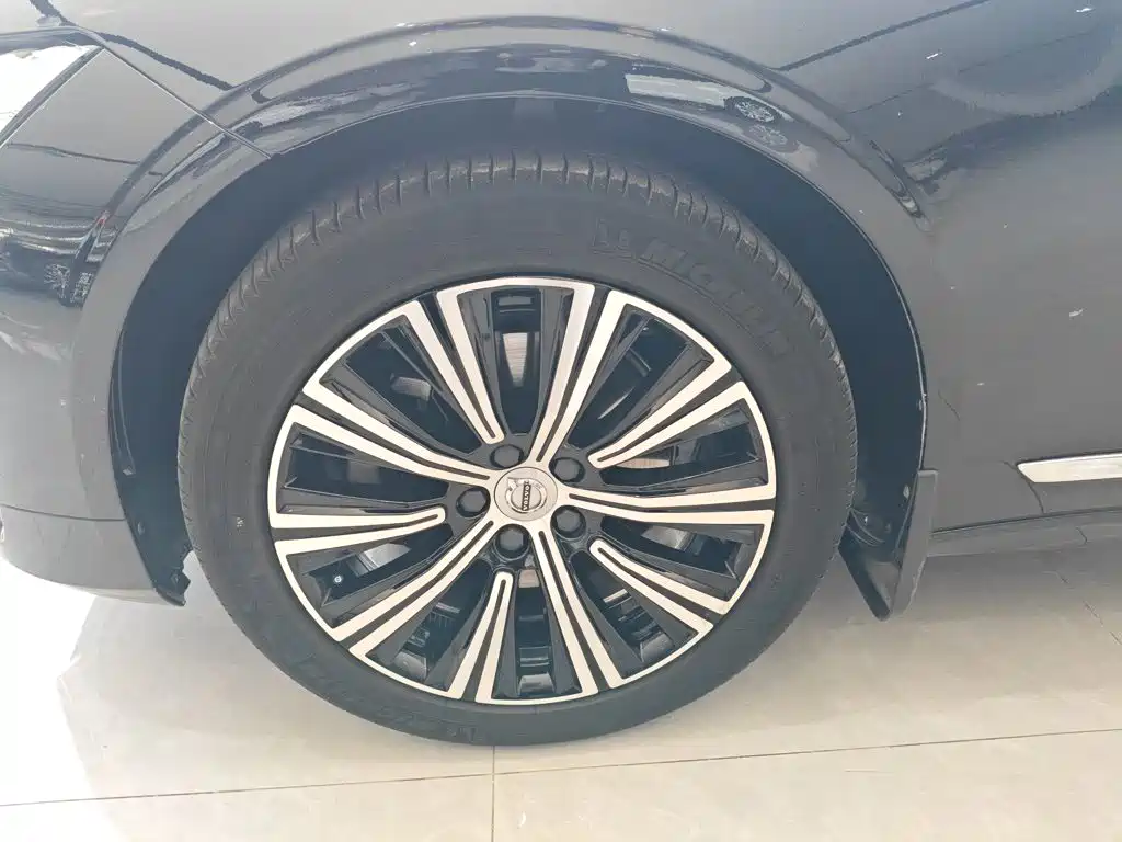 Volvo S90 2021 — фото 25